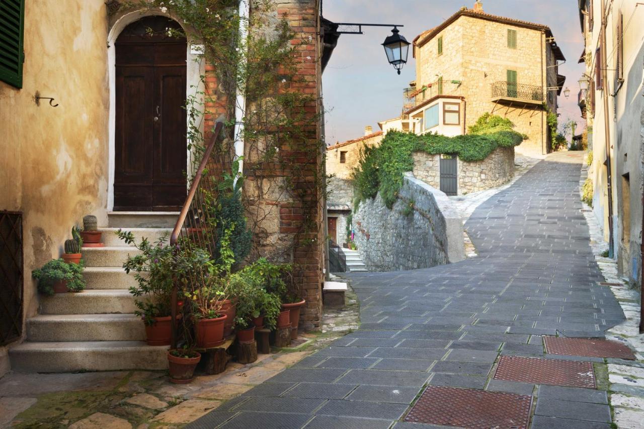 Palazzo Pio III - Residenza D'Epoca Bed & Breakfast Sarteano Exterior foto