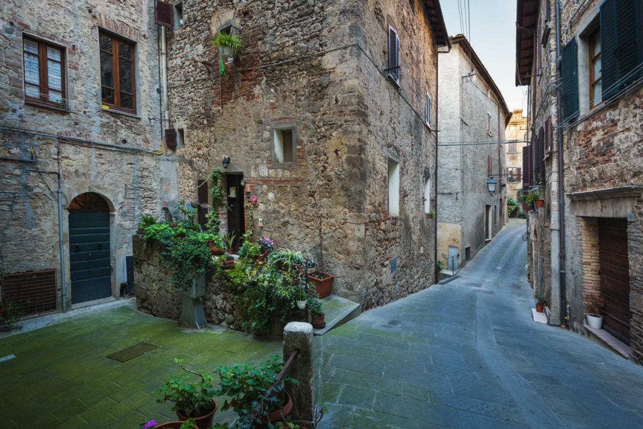 Palazzo Pio III - Residenza D'Epoca Bed & Breakfast Sarteano Exterior foto