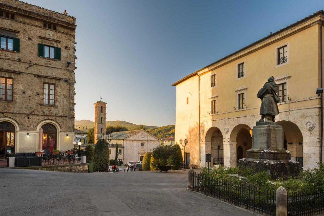 Palazzo Pio III - Residenza D'Epoca Bed & Breakfast Sarteano Exterior foto