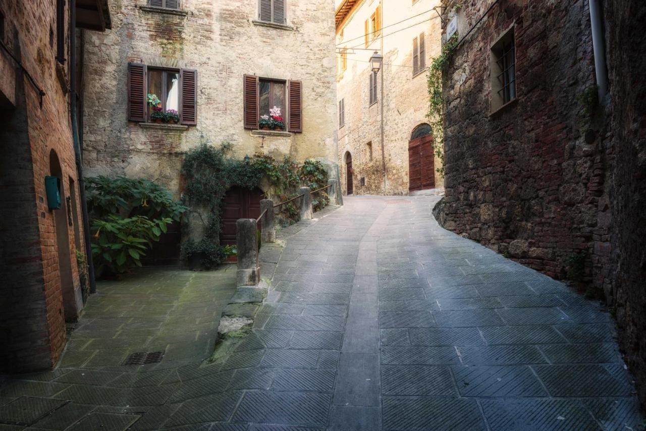 Palazzo Pio III - Residenza D'Epoca Bed & Breakfast Sarteano Exterior foto