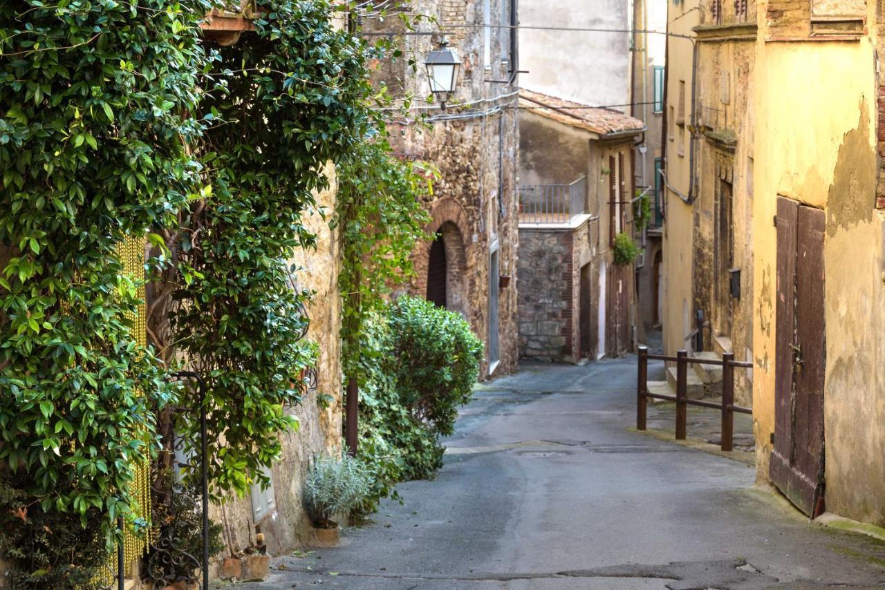 Palazzo Pio III - Residenza D'Epoca Bed & Breakfast Sarteano Exterior foto